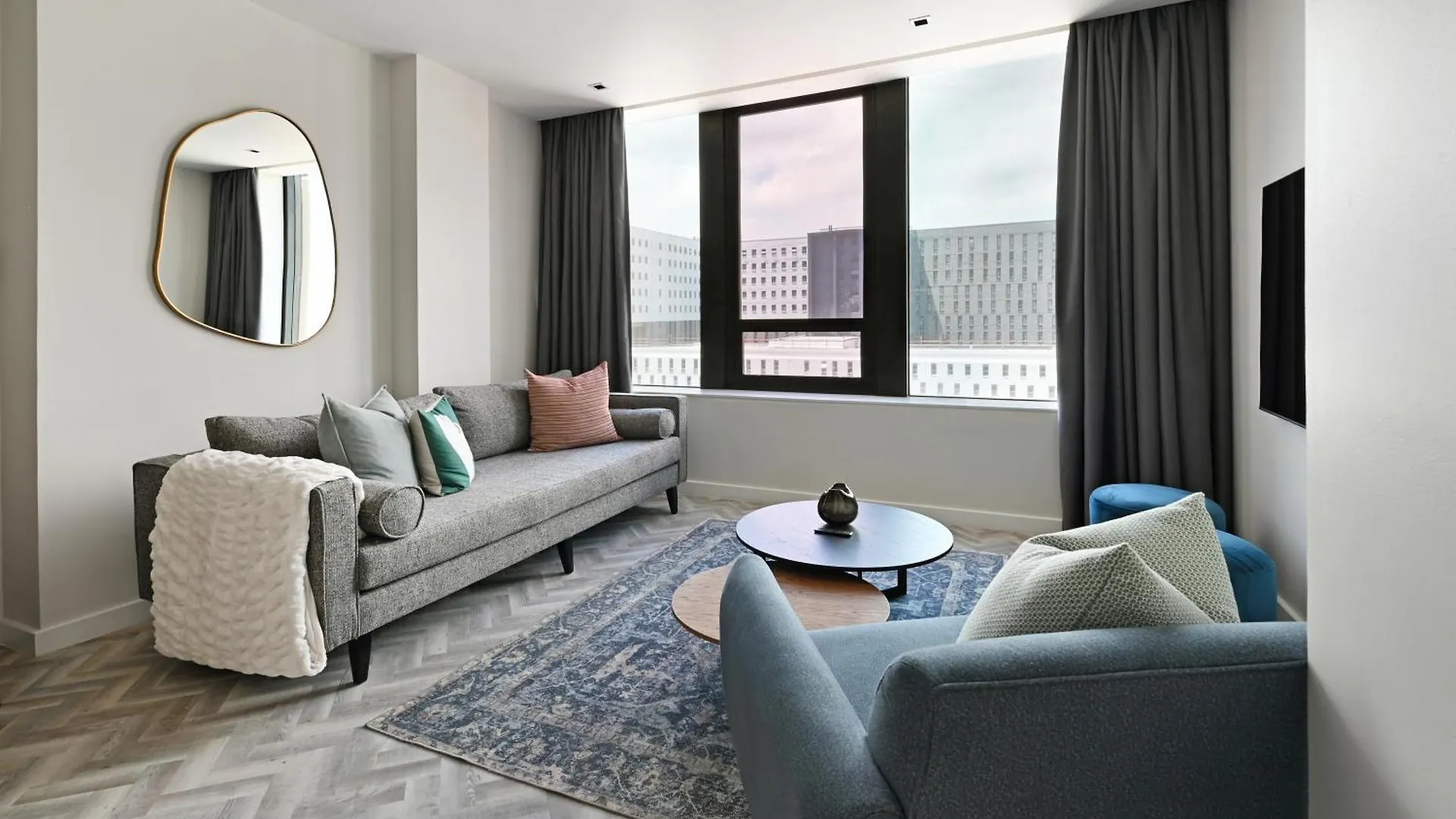 15Th-Floor 2-Bed Panoramic City Views & Modern Living Cape Town