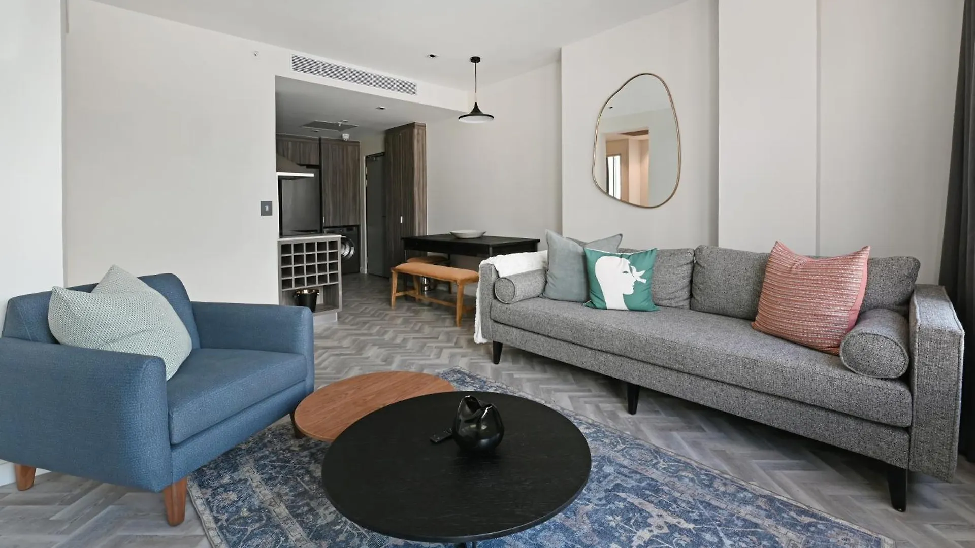 15Th-Floor 2-Bed Panoramic City Views & Modern Living Cape Town